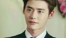 娱乐圈怎么看群众吃瓜,揭秘群众“吃瓜”背后的文化现象